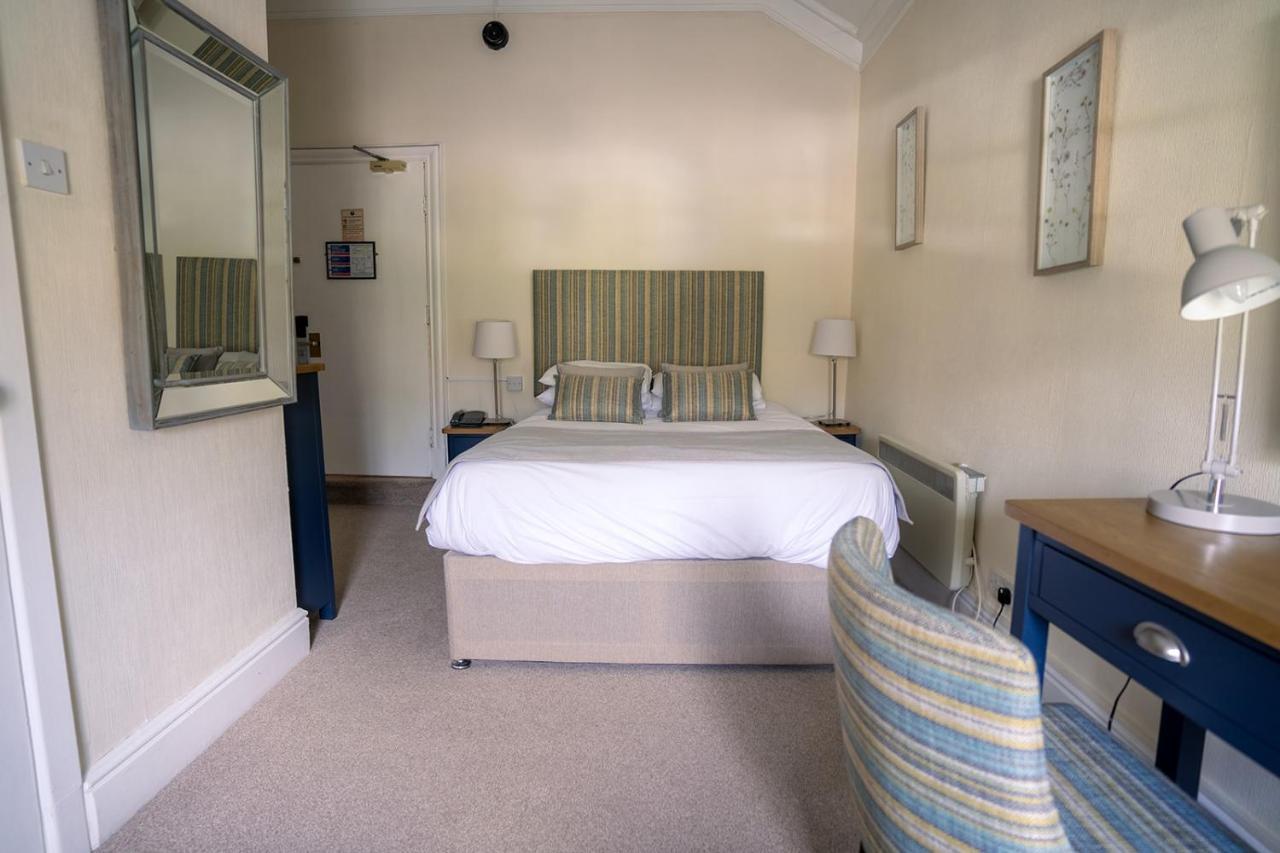 Court Colman Manor Guest House Bridgend  Exterior photo